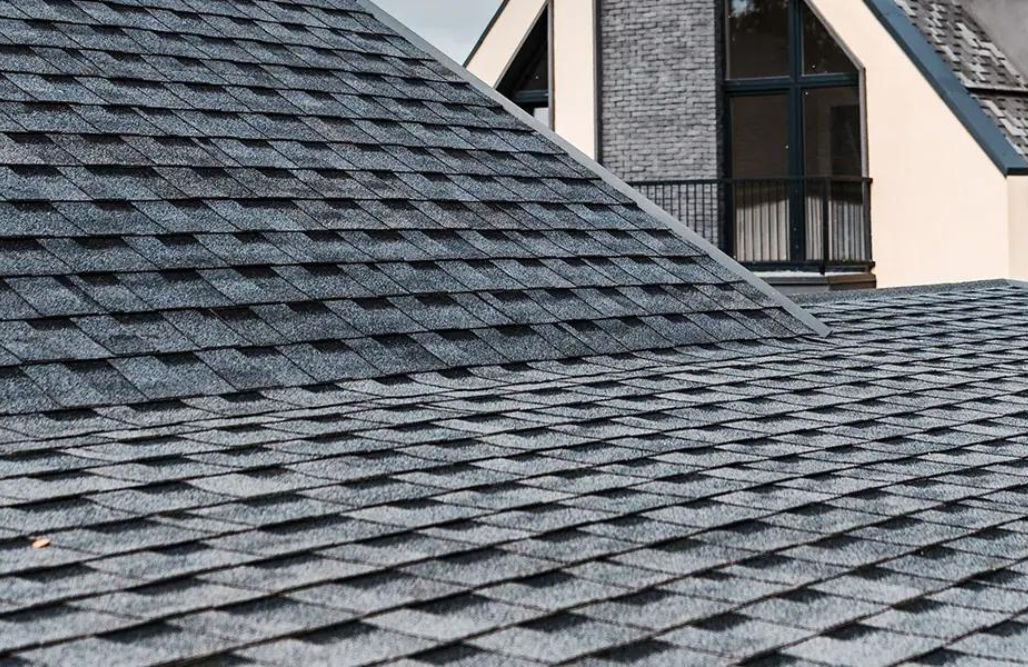 Multilayered Architectural asphalt shingles