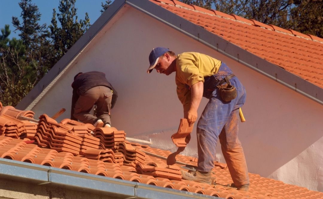 Role Roofing Contractors Play
