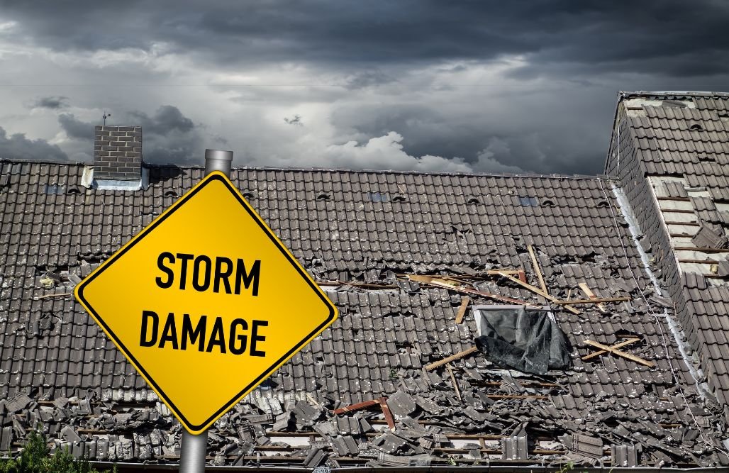 roof storm damage cleanup