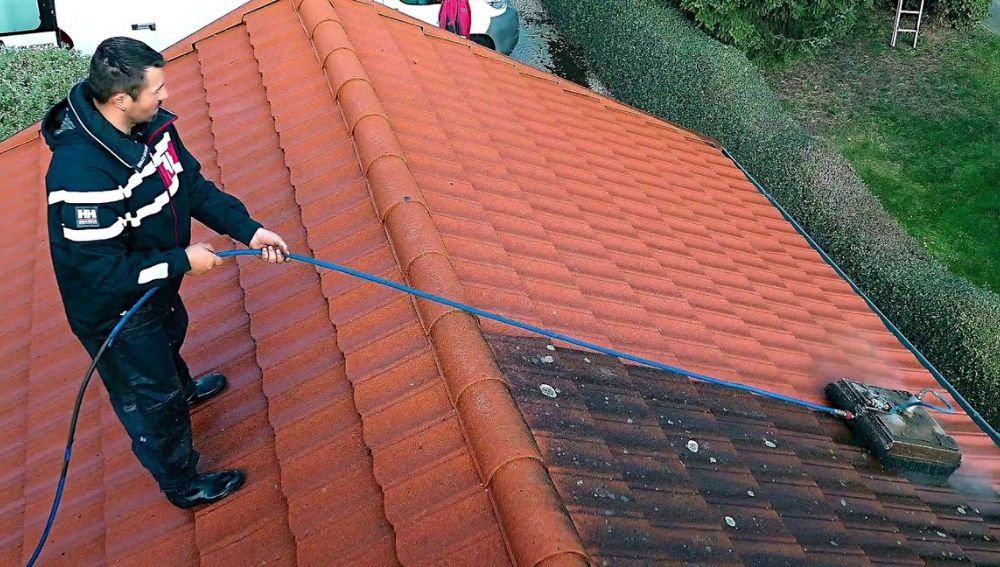 maintain concrete roof tiles